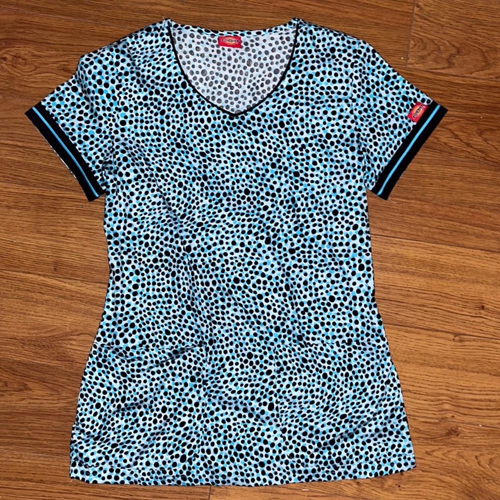 Dickies scrubs XS only worn twice